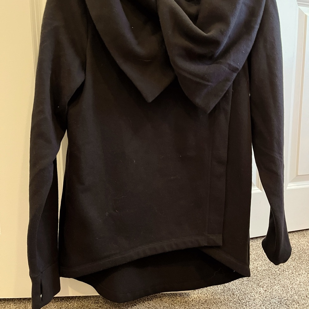 NWT Zella XS black wrap sweatshirt